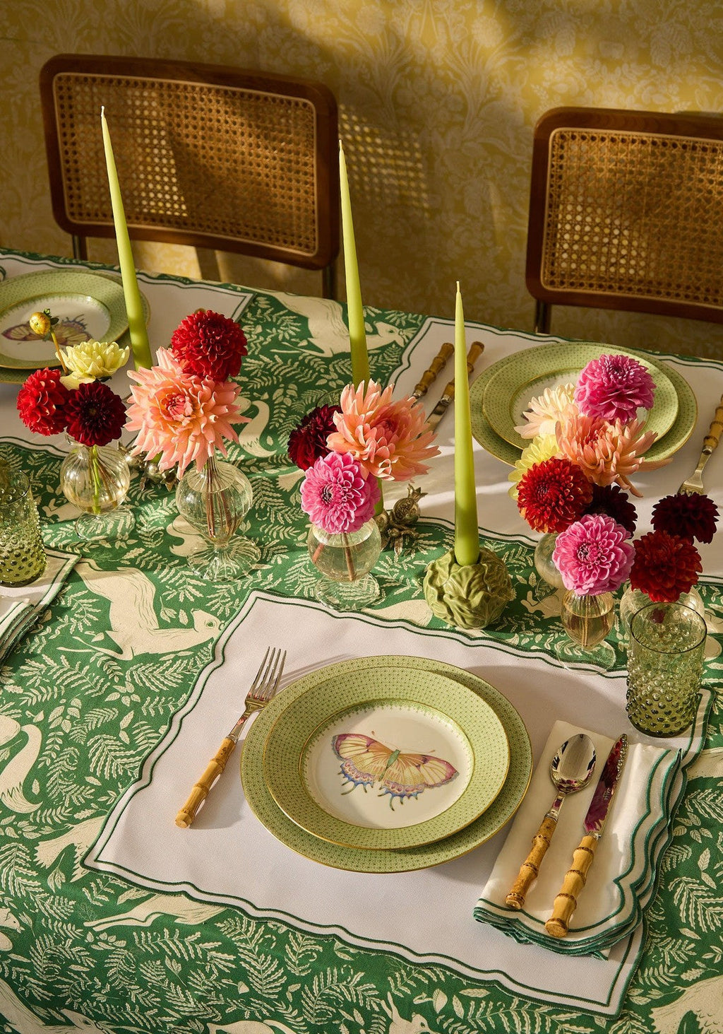 Green Apple Lace Plate Butterfly Side/Pudding Plates  - Set of 4
