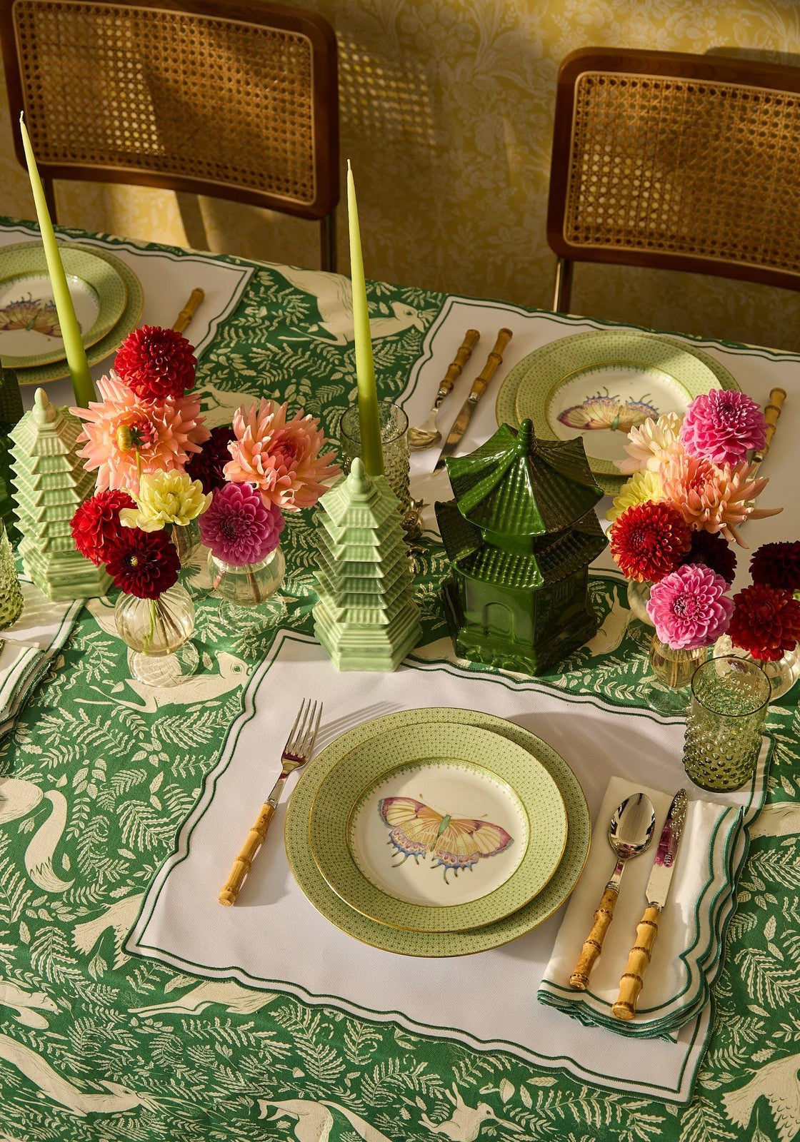 Green Apple Lace Plate Butterfly Side/Pudding Plates  - Set of 4