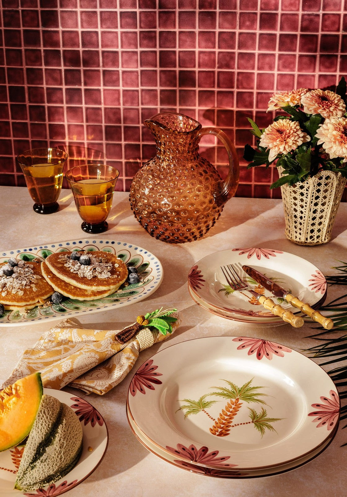 Arabella Dinner Plate, Green Palm Tree