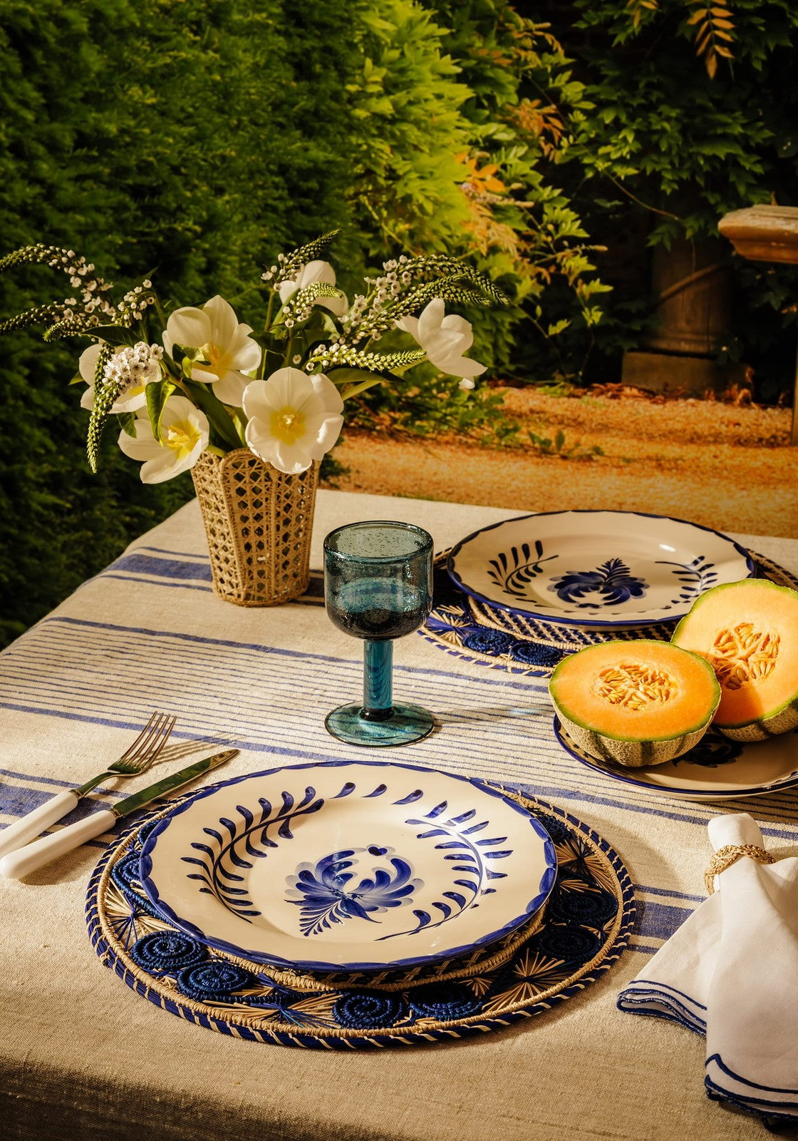 Atlántico Iraca Woven Placemat, Blue